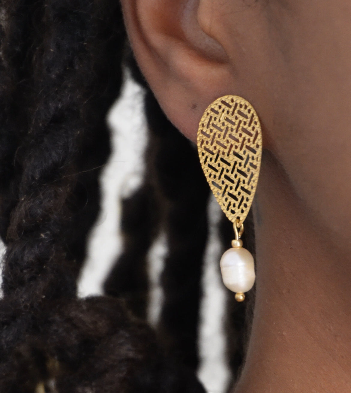 Boucles d'oreilles PERLE en Perle d'eau douce