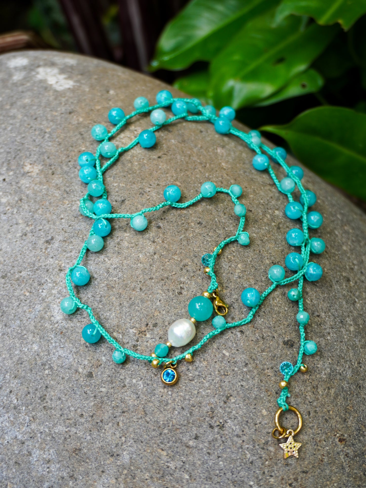 ASASE YAA WRAP en Amazonite avec fermoir