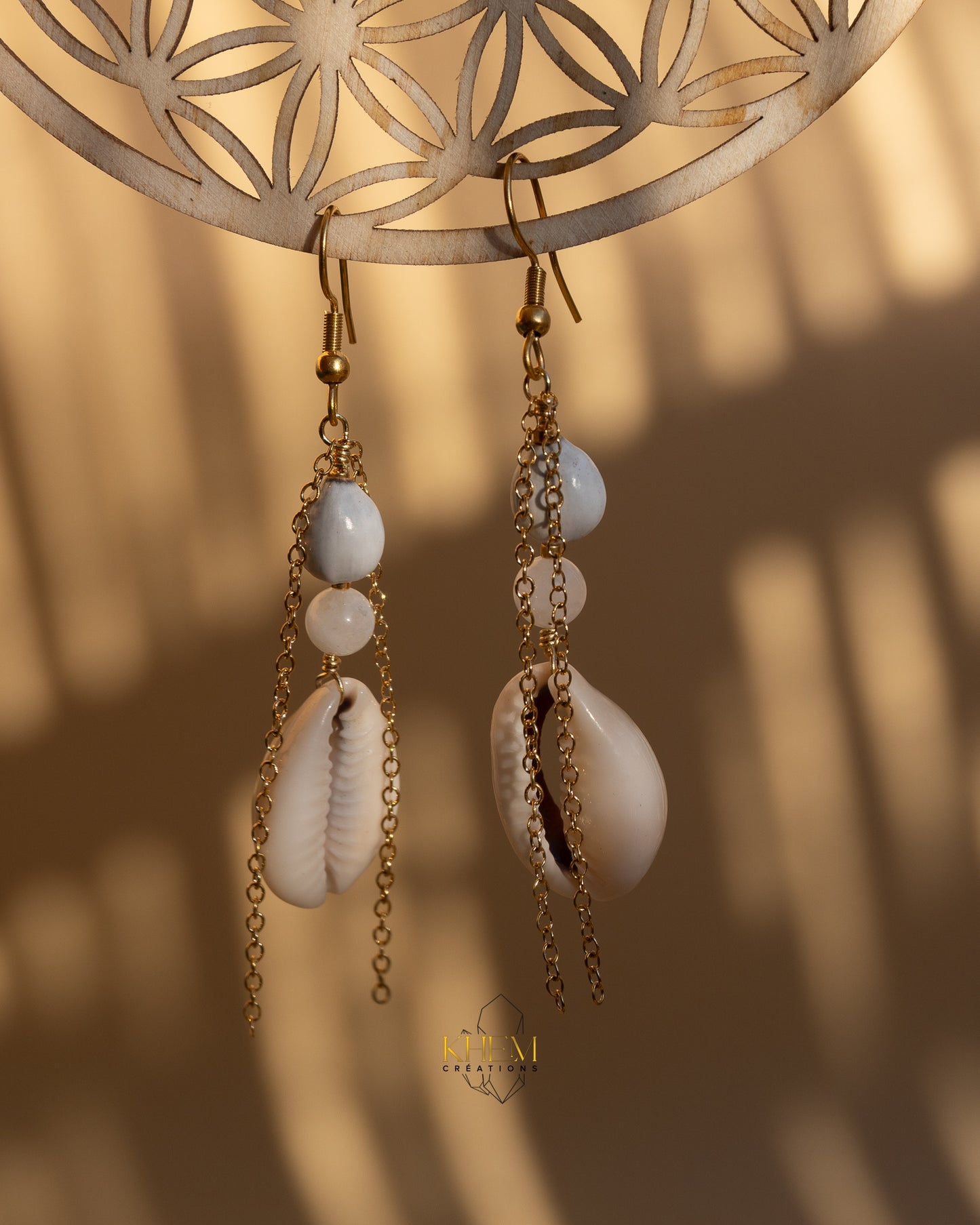 Boucles d'Oreilles Khuna – Pierre de Lune et Cauri