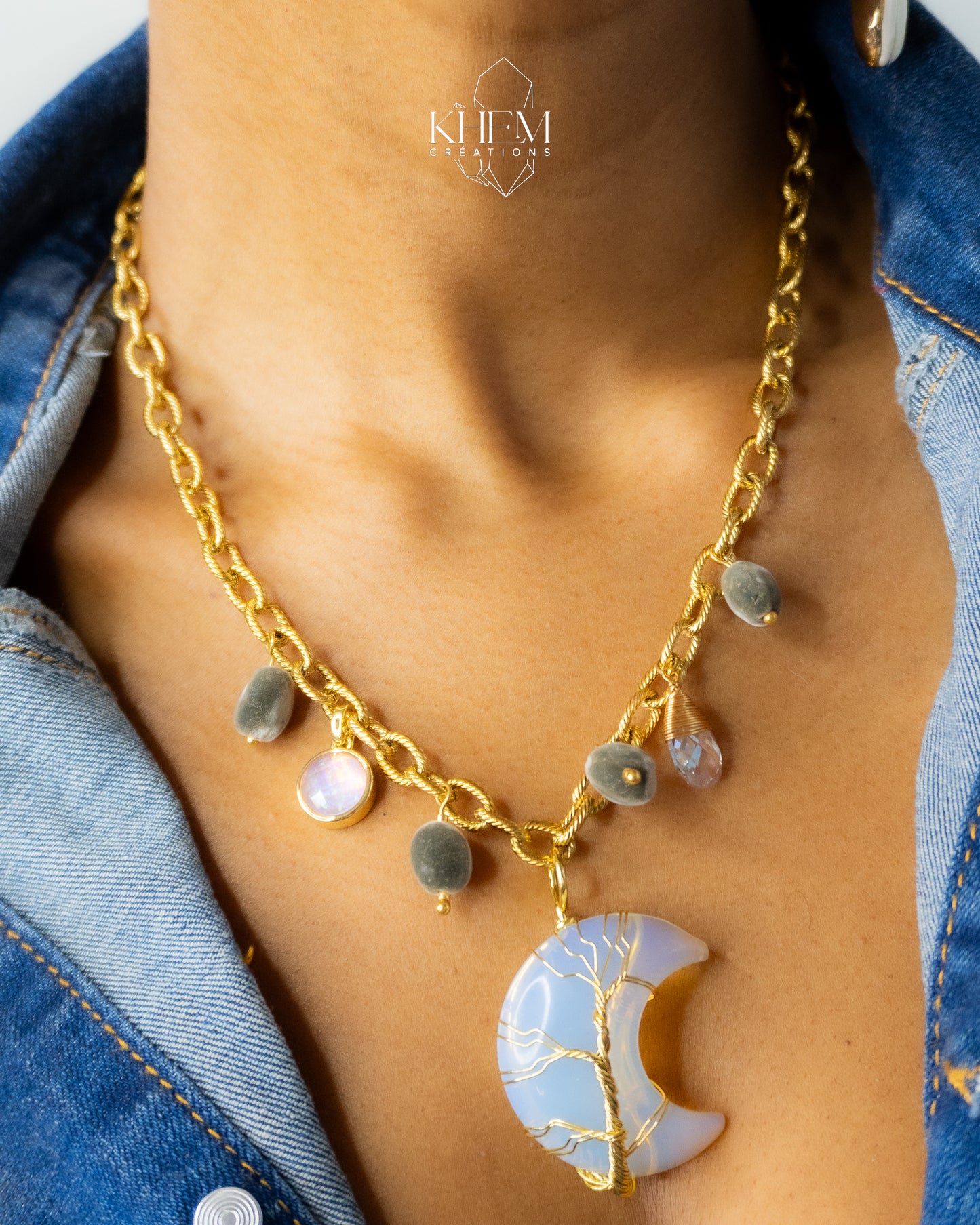 Collier Ashanty en Opaline, Opale et Graine de Zanzibar