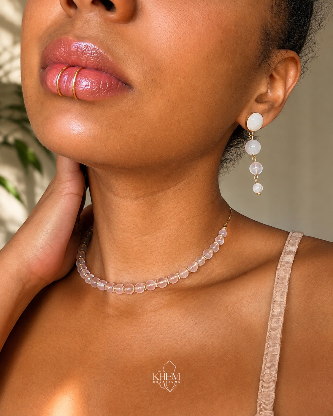 Collier ras de cou light LOVE en Quartz-rose