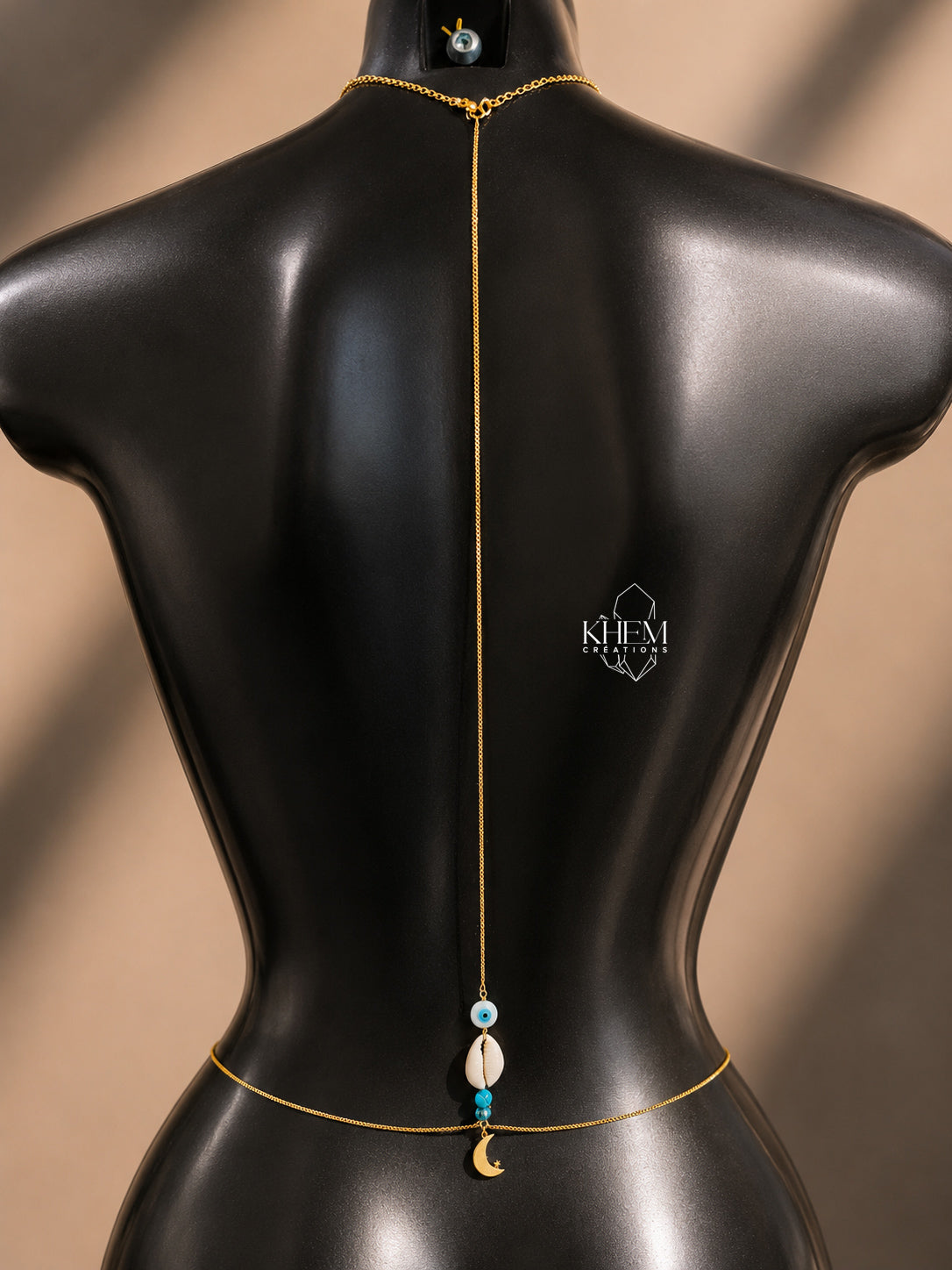 Chaîne de Corps Divine’Energy – Agate Bleue, Cauri & Croix Ankh