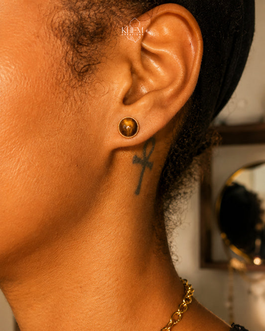 Boucles d’Oreilles Puces – Œil de Tigre & Acier inoxydable Doré