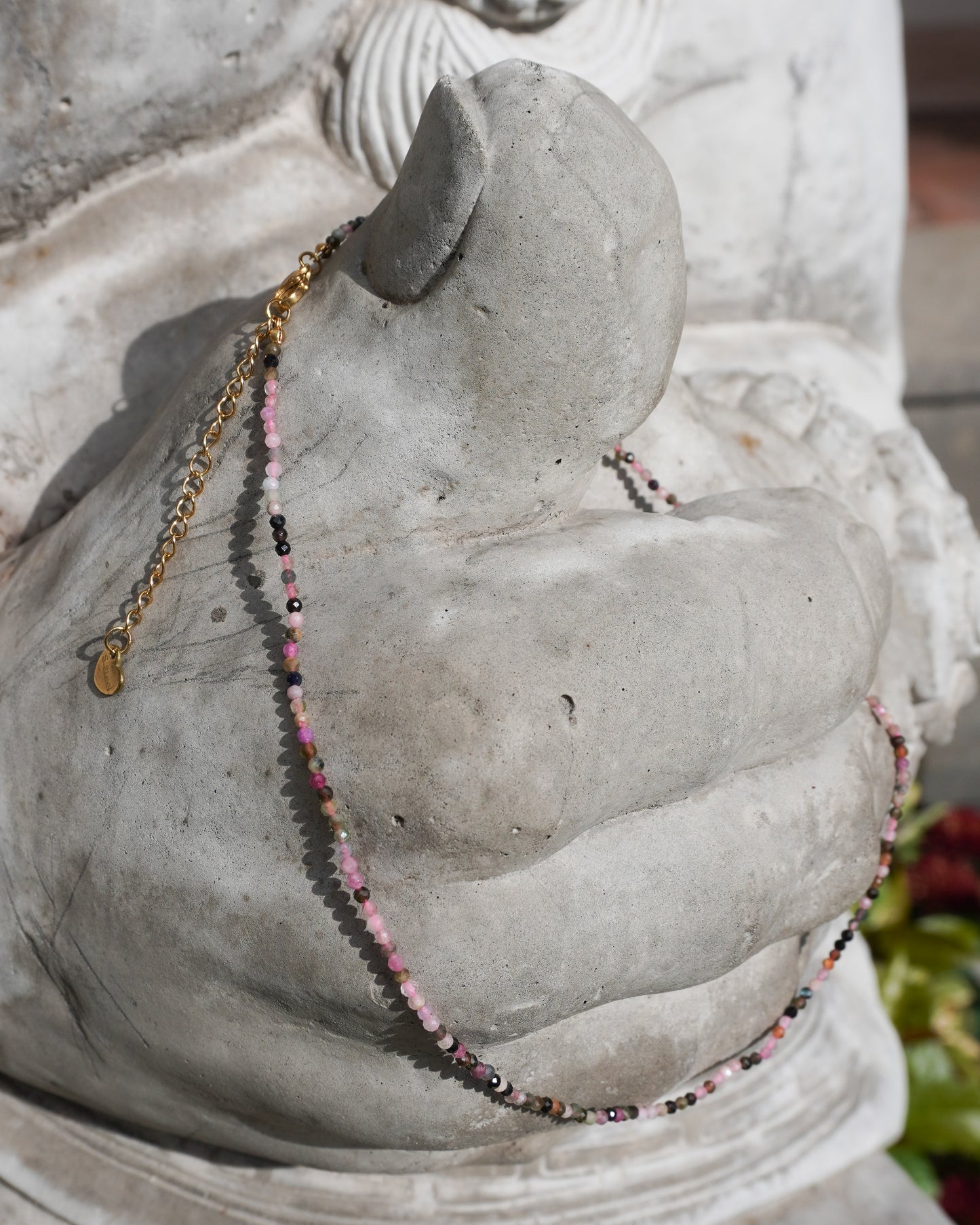 NEFERTUM BLOOM Colliers : Quartz-rose/Tourmaline/Aigue-Marine/Apatite Bleue